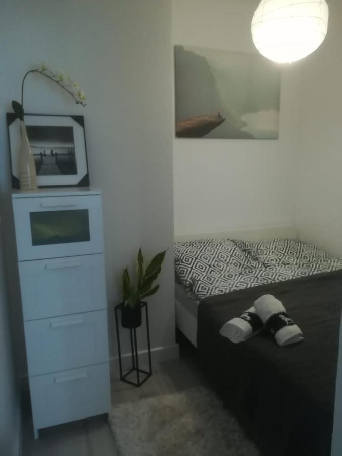 Apartmán Obroncow Wybrzeza Gdaňsk Exteriér fotografie