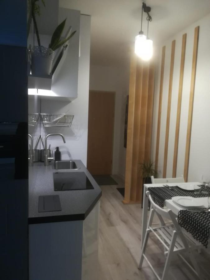 Apartmán Obroncow Wybrzeza Gdaňsk Exteriér fotografie