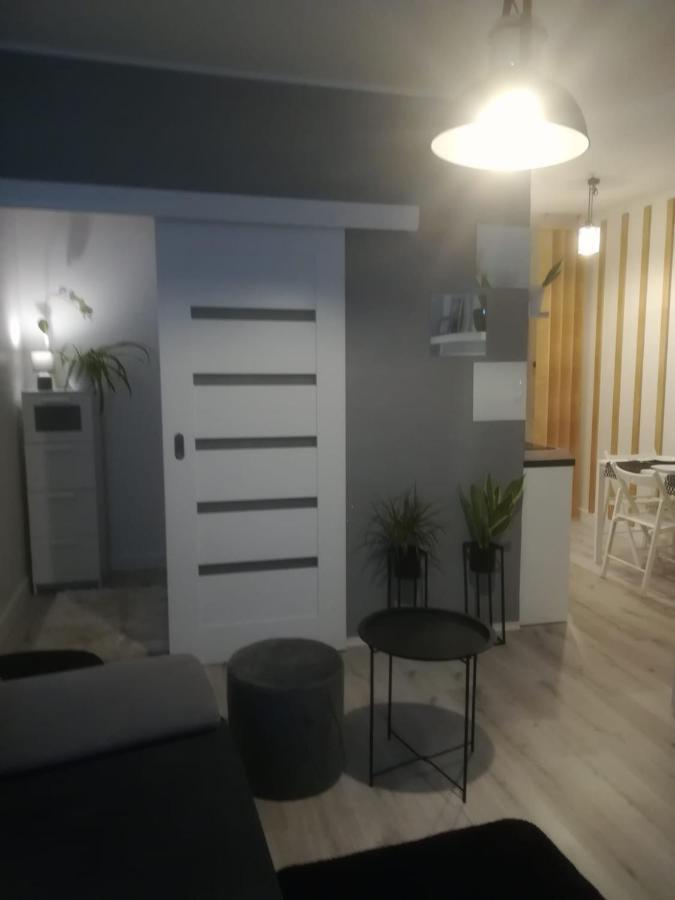 Apartmán Obroncow Wybrzeza Gdaňsk Exteriér fotografie